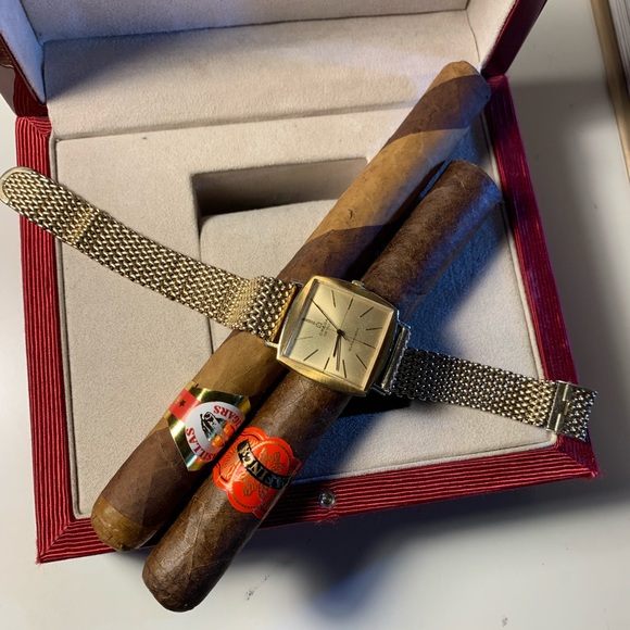 Meet your Posher, Andres - Picture 6 of 8